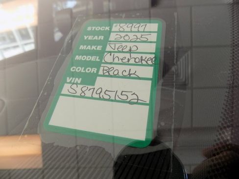 New 2025 Jeep Grand Cherokee L Overland image 50