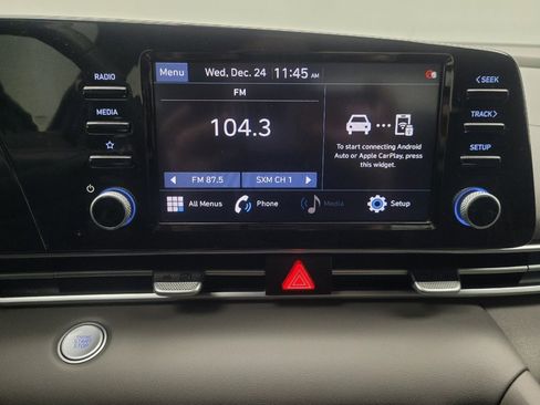 Used 2022 Hyundai Elantra SEL w/ Convenience Package image 25