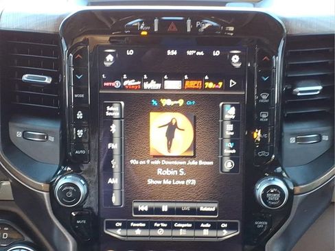 Used 2019 RAM 1500 Limited AWD/4WD image 21
