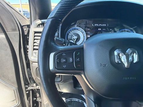 Used 2020 RAM 1500 Limited w/ Black Appearance Package AWD/4WD image 22
