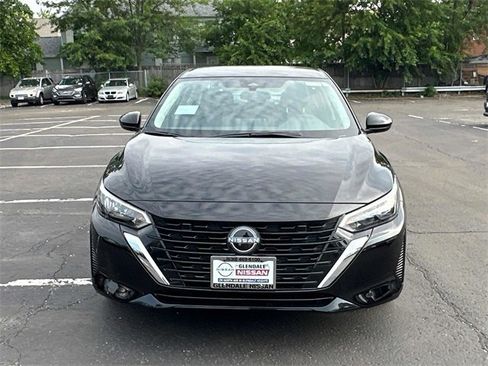 New 2025 Nissan Sentra SV w/ Trunk Package image 22