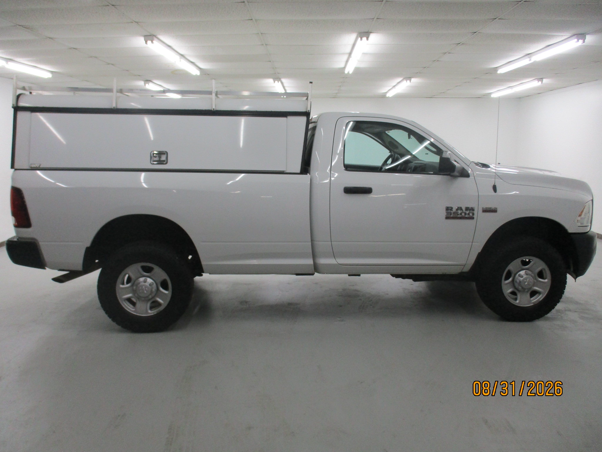 Used 2015 RAM 3500 Tradesman w/ Power & Remote Entry Group AWD/4WD image 9