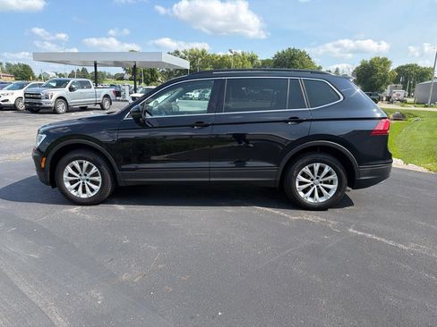 Used 2019 Volkswagen Tiguan SE w/ 3rd Row Seat Package AWD/4WD image 7