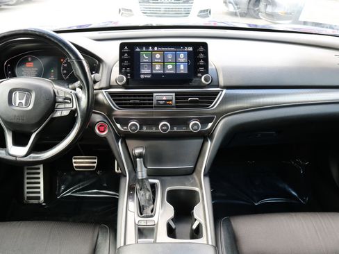 Used 2018 Honda Accord Sport image 22