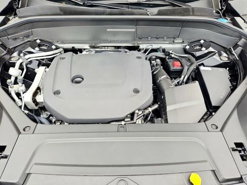 New 2026 Volvo XC90 B6 Plus w/ Protection Package Premier image 33