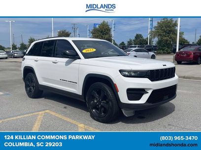 Used 2023 Jeep Grand Cherokee Altitude