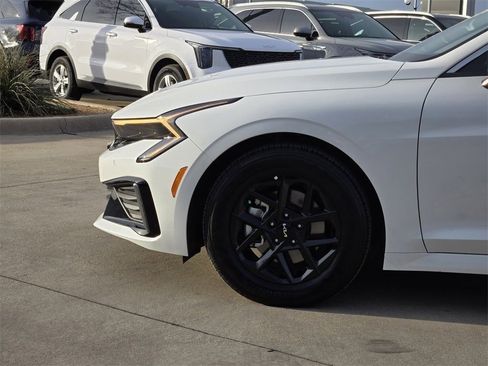 New 2025 Kia K5 LXS image 5