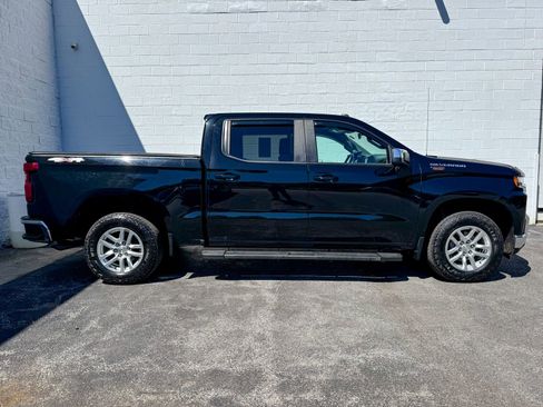 Certified 2021 Chevrolet Silverado 1500 LT AWD/4WD image 5