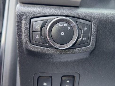 Used 2019 Ford F350 Platinum w/ Platinum Ultimate Package image 13