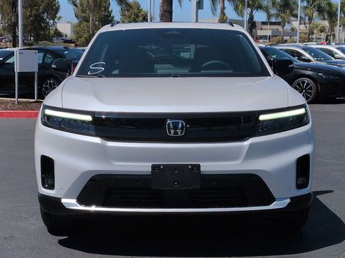 Used 2025 Honda Prologue Touring image 3