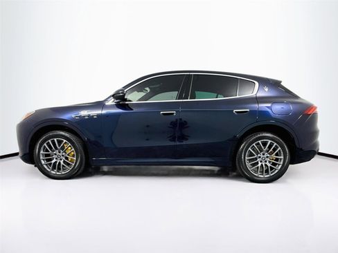 Used 2023 Maserati Grecale GT AWD/4WD image 32