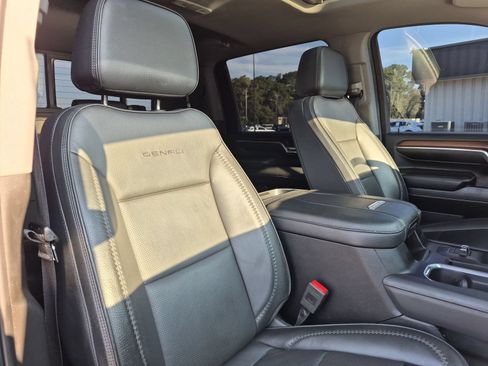Certified 2024 GMC Sierra 2500 Denali w/ Denali Reserve Package AWD/4WD image 31