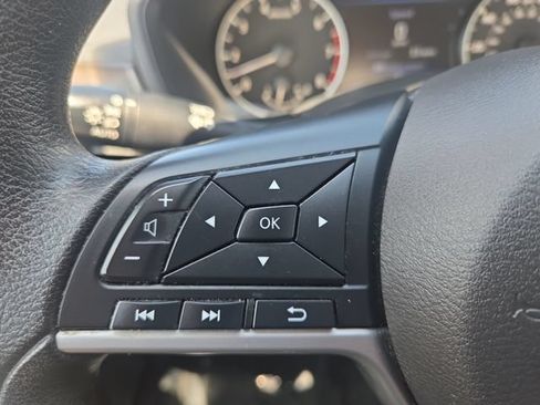 Used 2024 Nissan Altima 2.5 SV FWD image 20