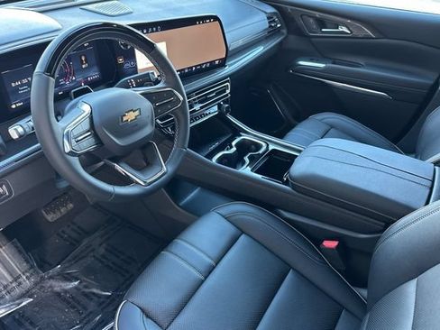 New 2026 Chevrolet Traverse High Country FWD image 16