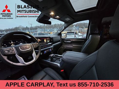 Used 2023 GMC Sierra 1500 SLT w/ SLT Convenience Package image 11