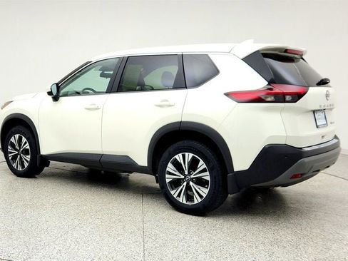 Used 2023 Nissan Rogue SV AWD/4WD image 7