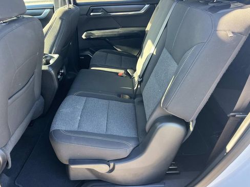 Certified 2025 GMC Acadia Elevation image 10