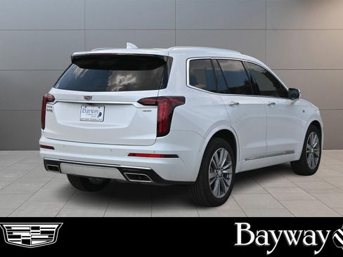 New 2025 Cadillac XT6 Premium Luxury w/ Technology Package image 5