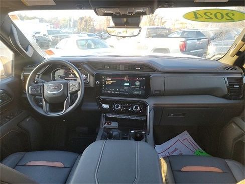 Certified 2024 GMC Sierra 1500 AT4 w/ Technology Package image 8