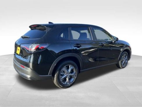 New 2026 Honda HR-V LX image 7