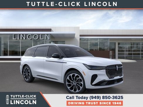 New 2026 Lincoln Nautilus Reserve image 7