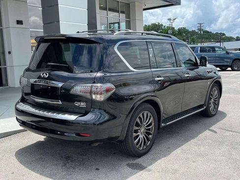 Used 2016 INFINITI QX80 Limited w/ All Season Package AWD/4WD image 3