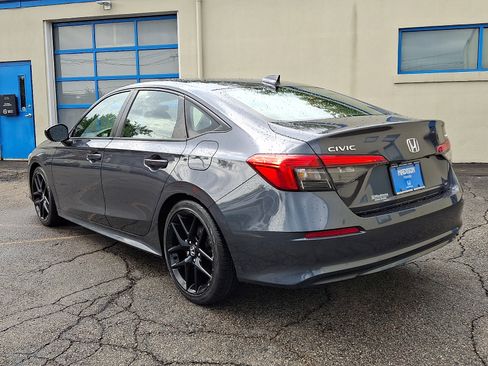 Used 2024 Honda Civic Sport image 6