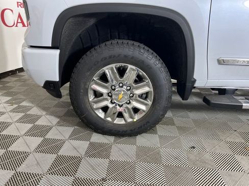 New 2026 Chevrolet Silverado 2500 High Country w/ Technology Package AWD/4WD image 23