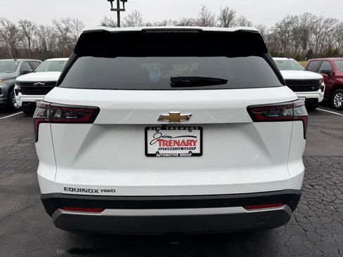 New 2026 Chevrolet Equinox LT image 29