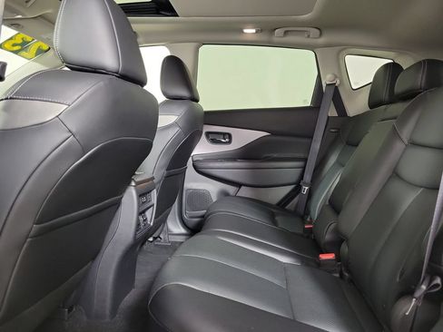 Used 2023 Nissan Murano SL w/ SL Moonroof Package FWD image 11