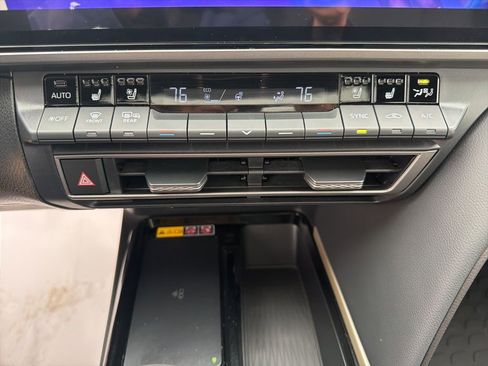 Used 2026 Toyota Camry XSE w/ Premium Plus Package FWD image 18