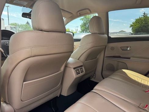 Used 2009 Toyota Venza FWD image 15
