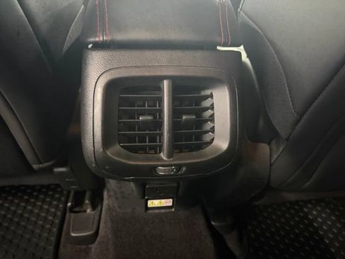 Used 2017 Jeep Cherokee Trailhawk AWD/4WD image 17