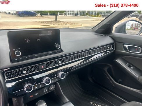 Used 2022 Honda Civic Sport image 15