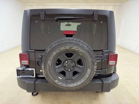 Used 2017 Jeep Wrangler Unlimited Sport w/ Connectivity Group image 4