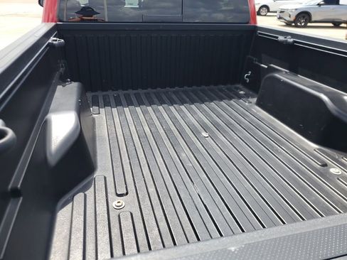 Used 2023 Toyota Tacoma SR5 image 6