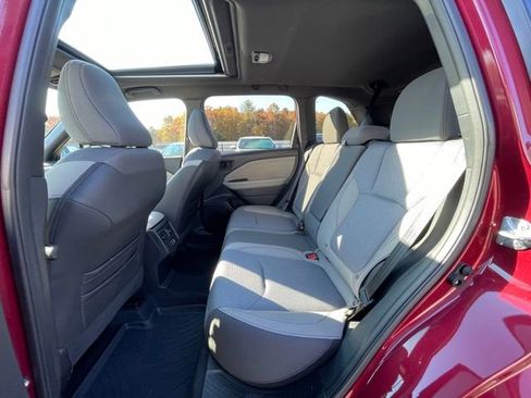 Certified 2025 Subaru Forester Premium w/ Protection Package image 21
