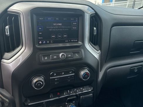 Used 2021 Chevrolet Silverado 2500 W/T w/ WT Convenience Package RWD image 12