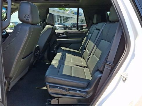 Used 2022 Chevrolet Tahoe RST AWD/4WD image 10