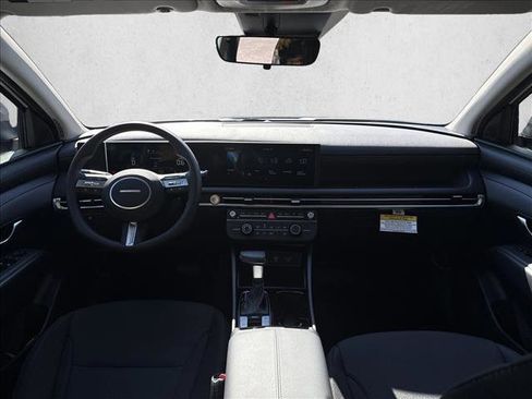 New 2026 Hyundai Tucson SE image 18