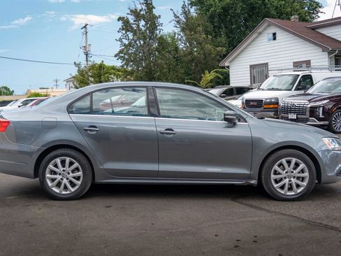 Used 2014 Volkswagen Jetta SE FWD image 5