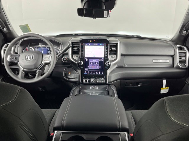 New 2027 RAM 3500 Big Horn AWD/4WD image 9