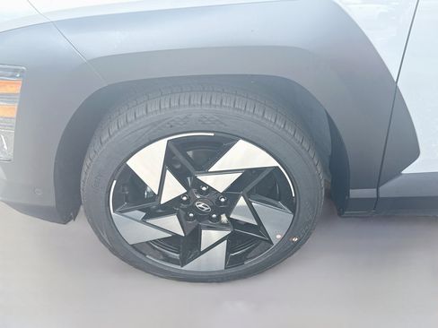 New 2027 Hyundai Kona Limited FWD image 24