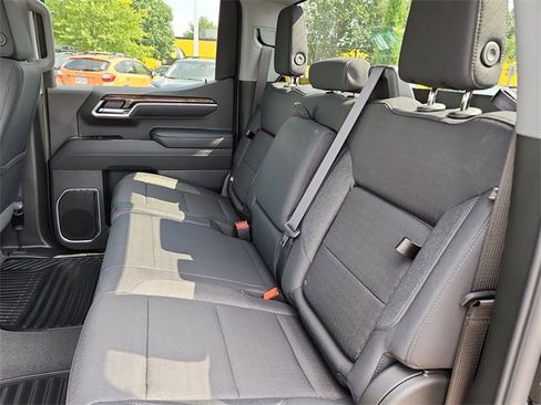 New 2026 GMC Sierra 1500 Elevation image 17