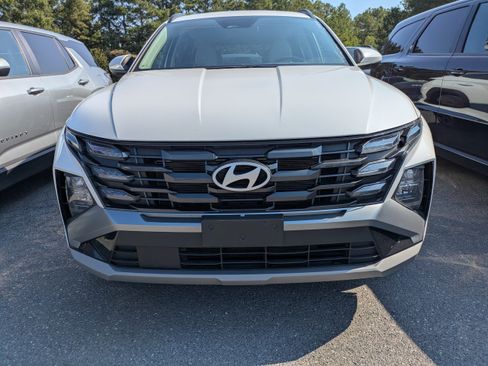 Used 2026 Hyundai Tucson SEL Plus AWD/4WD image 3