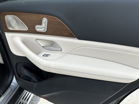 Certified 2024 Mercedes-Benz GLS 450 4MATIC image 20
