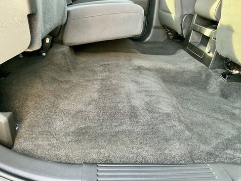 Used 2018 Chevrolet Silverado 1500 LT w/ All Star Edition image 26