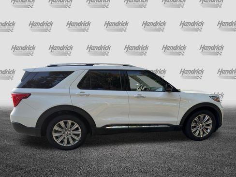 Used 2022 Ford Explorer Limited w/ Equipment Group 301A RWD image 10