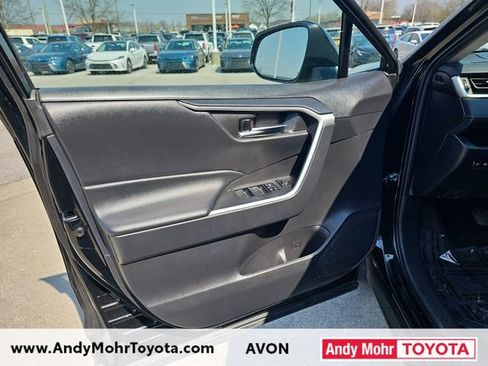 Used 2023 Toyota RAV4 XLE AWD/4WD image 11