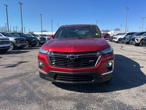 Certified 2023 Chevrolet Traverse RS image 8